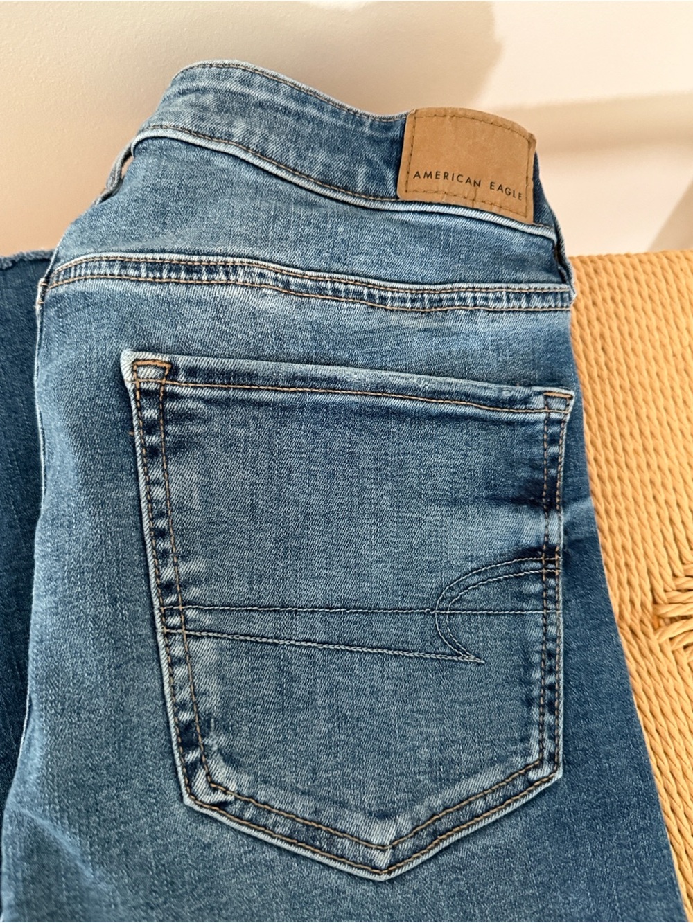 American Eagle Outfitters Women’s Blue Denim Jeans - Picture 7 of 15